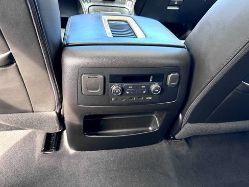 Used 2019 GMC Yukon Denali w/ Open Road Package AWD/4WD image 35