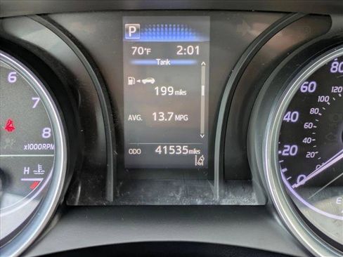 Used 2019 Toyota Camry SE image 11