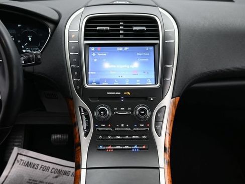 Used 2020 Lincoln Nautilus Reserve AWD/4WD image 21