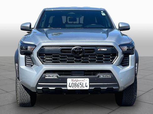 Certified 2026 Toyota Tacoma TRD Off-Road w/ TRD Off Road Upgrade Package AWD/4WD image 3