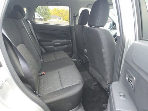 Used 2020 Mitsubishi Outlander Sport ES image 22