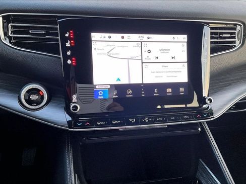 Used 2024 Jeep Wagoneer Series II w/ Flexible Seating Group image 31