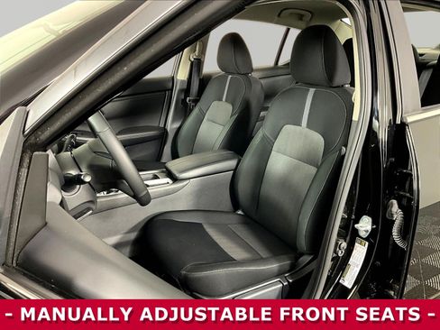 Certified 2025 Nissan Sentra SV w/ All-Weather Package FWD image 21