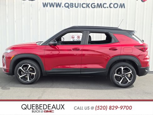 Used 2021 Chevrolet TrailBlazer RS w/ Convenience Package AWD/4WD image 4