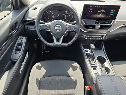 New 2026 Nissan Altima 2.5 SV w/ SV Special Edition Package image 7