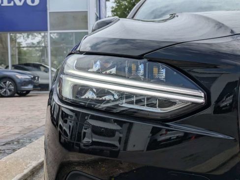 Certified 2023 Volvo S90 B6 Ultimate w/ Protection Package Premier AWD/4WD image 10