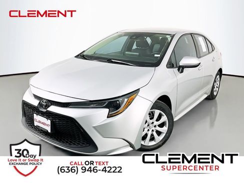 Used 2022 Toyota Corolla LE image 1