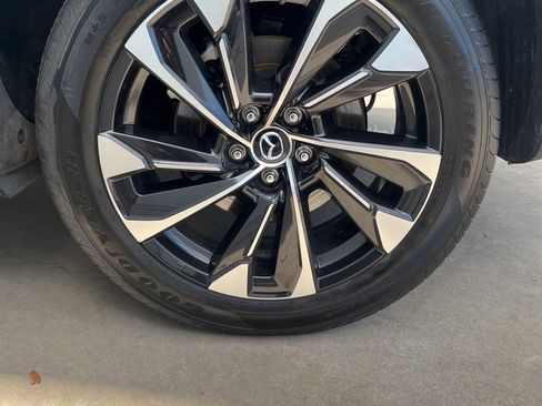 Certified 2025 MAZDA CX-50 2.5 Hybrid w/ Premium Plus Pkg AWD/4WD image 27