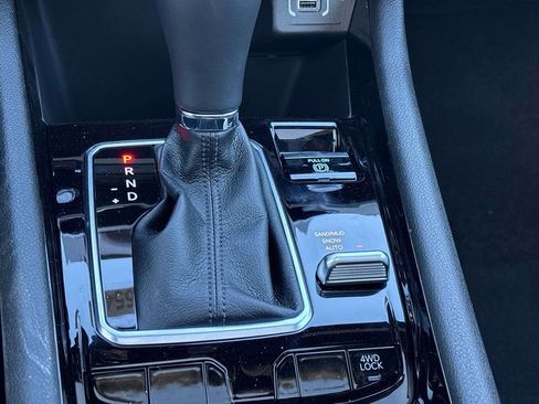 New 2026 Jeep Compass Limited image 15