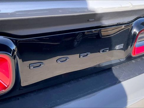 Used 2023 Dodge Challenger R/T w/ Plus Package image 30