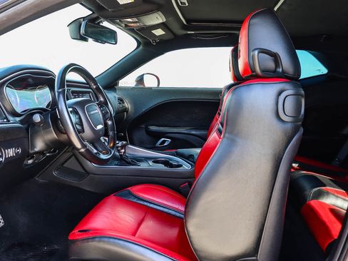 Used 2021 Dodge Challenger R/T Scat Pack image 17