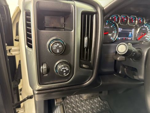 Used 2015 Chevrolet Silverado 1500 LT w/ Custom Sport Edition AWD/4WD image 13