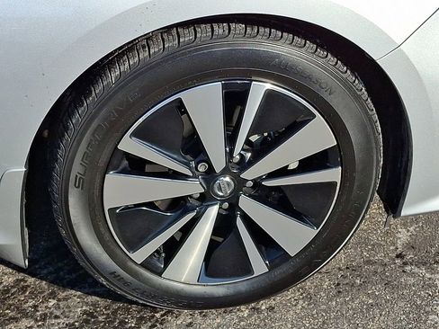 Used 2022 Nissan Altima 2.5 SV image 8