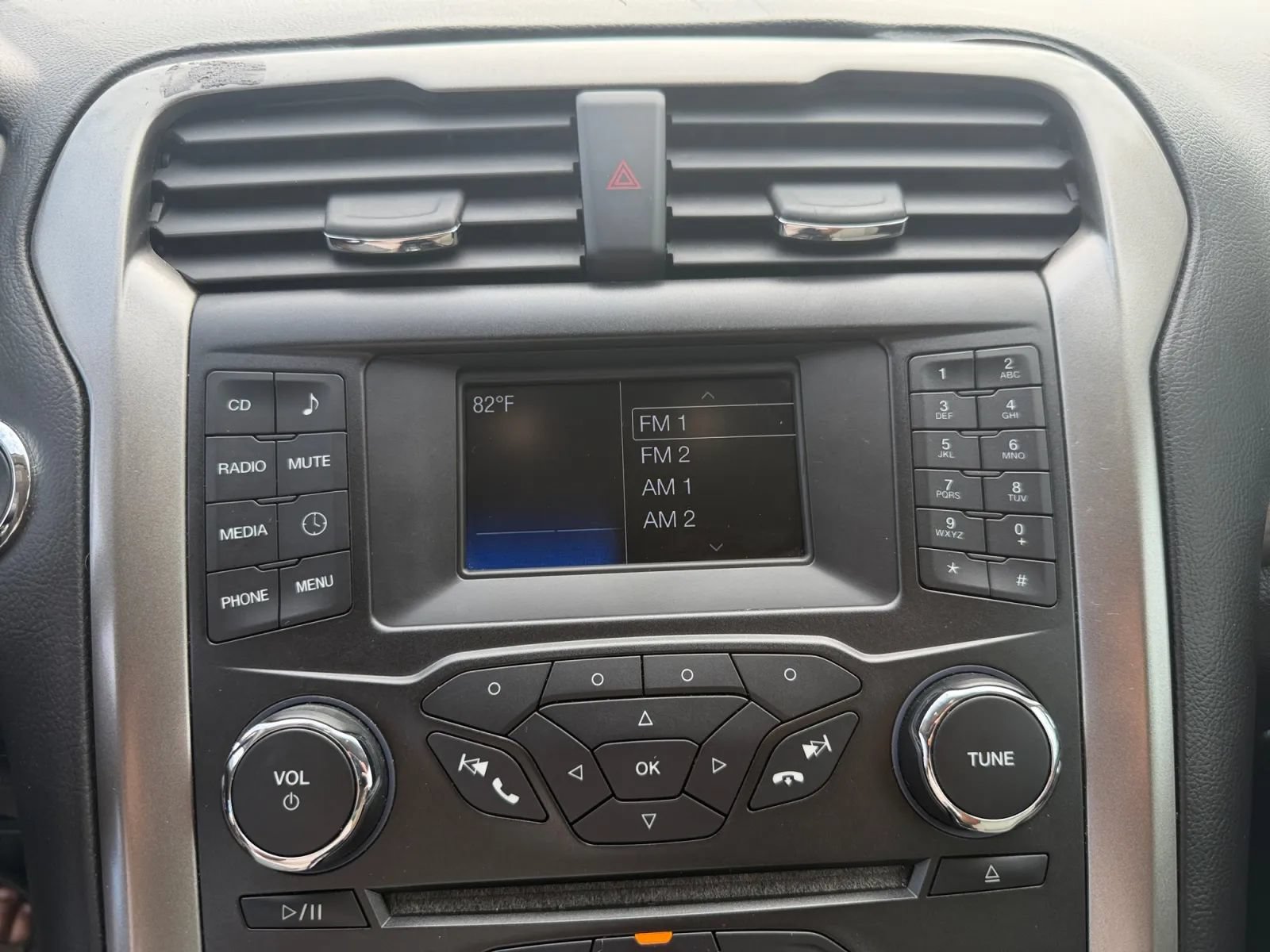 Used 2017 Ford Fusion S FWD image 23