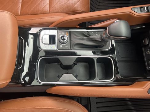 Certified 2023 Kia Telluride SX Prestige X-Line image 24