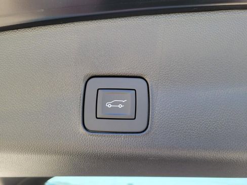 New 2026 Chevrolet TrailBlazer RS w/ Convenience Package image 8