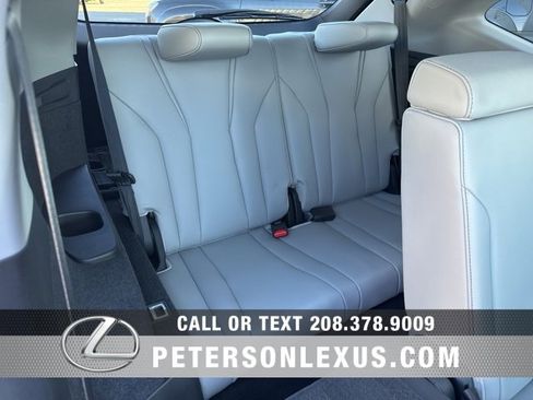 Used 2022 Acura MDX SH-AWD w/ Technology Package image 19