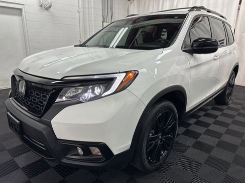 Used 2021 Honda Passport Sport image 4