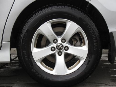 Used 2020 Toyota Sienna L FWD image 31