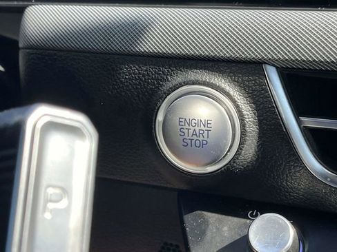 Used 2025 Hyundai Sonata SEL FWD image 32