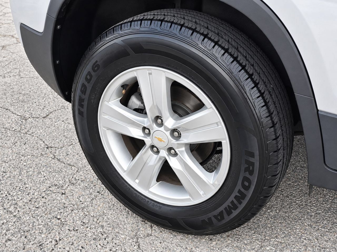 Certified 2020 Chevrolet Trax LT w/ LT Convenience Package AWD/4WD image 10