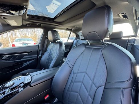 Certified 2025 BMW 530i xDrive image 20