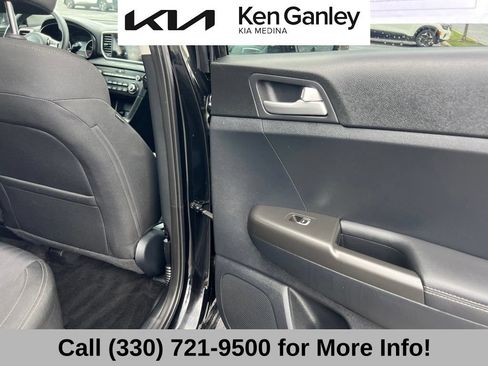 Certified 2022 Kia Sportage LX FWD image 54