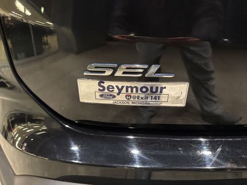 Certified 2024 Ford Edge SEL w/ Convenience Package image 15