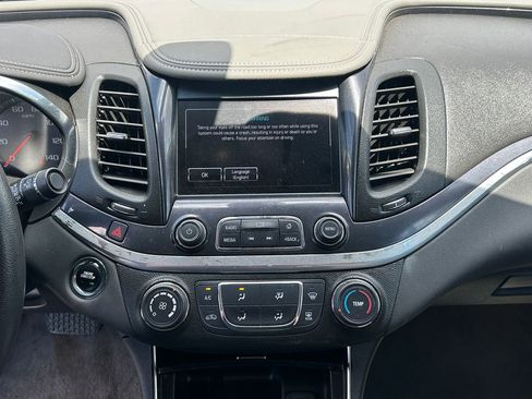 Used 2018 Chevrolet Impala LS FWD image 13