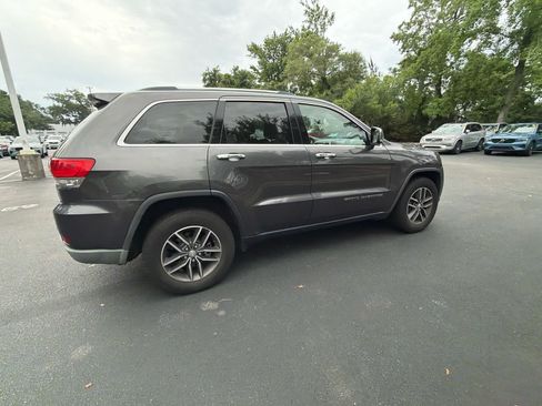 Used 2017 Jeep Grand Cherokee Limited w/ Luxury Group II RWD image 14