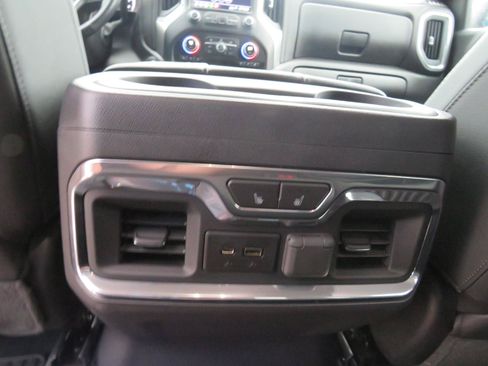 Used 2019 Chevrolet Silverado 1500 LTZ w/ LTZ Plus Package AWD/4WD image 10
