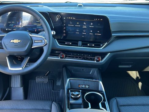 New 2026 Chevrolet Equinox LT w/ Convenience Package II image 15