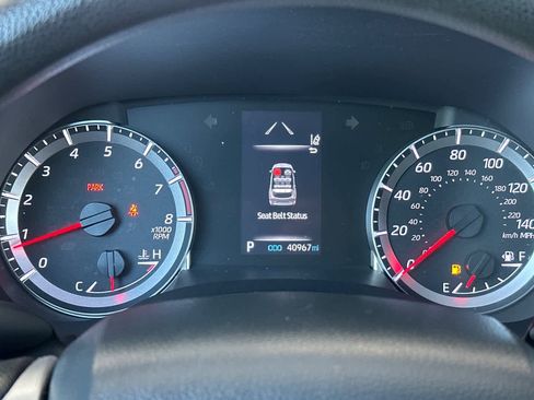 Used 2022 Toyota Highlander L AWD/4WD image 28
