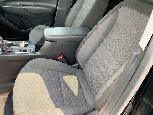 Certified 2023 Chevrolet Equinox LT AWD/4WD image 18