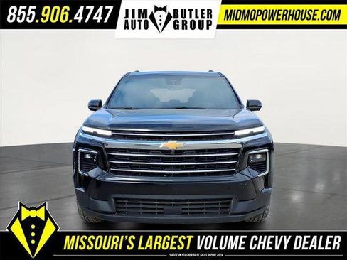 New 2026 Chevrolet Traverse LT w/ Driver Confidence Package FWD image 9