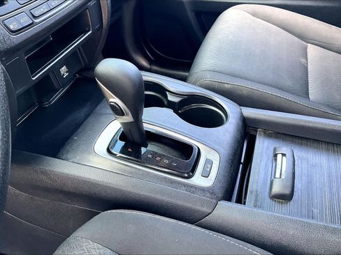 Used 2018 Honda Ridgeline Sport image 14