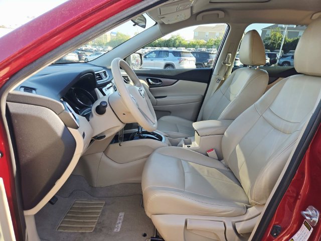 Used 2014 Nissan Rogue S AWD/4WD image 9