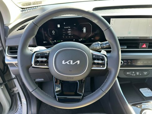 New 2026 Kia Carnival SX FWD image 37