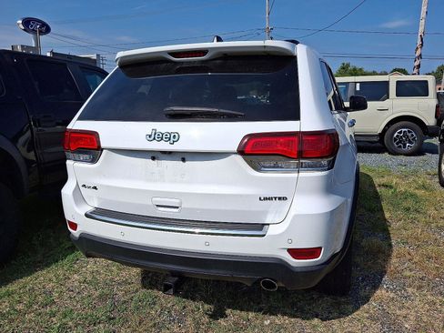 Used 2022 Jeep Grand Cherokee Limited image 10