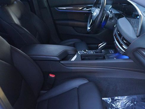 Used 2025 Cadillac CT5 Sport image 15
