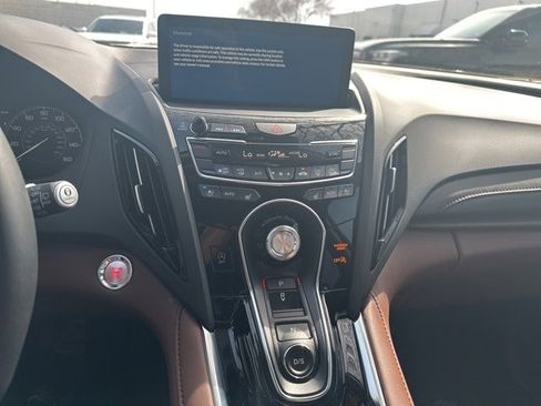 Certified 2025 Acura RDX SH-AWD w/ Advance Package image 8