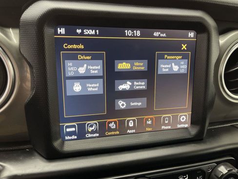 Used 2022 Jeep Wrangler Unlimited Sahara w/ Cold Weather Group AWD/4WD image 22