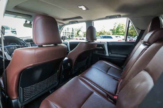 Used 2018 Toyota 4Runner Limited AWD/4WD image 63