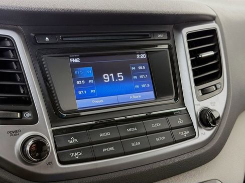 Used 2017 Hyundai Tucson Eco image 13