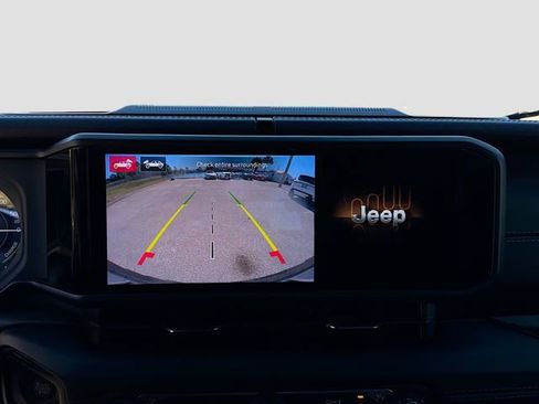 Used 2024 Jeep Wrangler High Altitude image 30