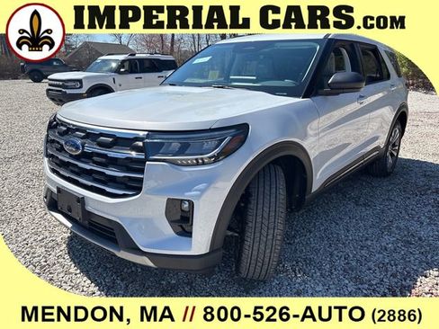 New 2026 Ford Explorer Active w/ Active Comfort Package image 5