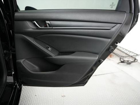 Used 2021 Honda Accord Sport image 37