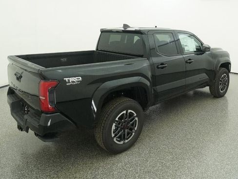 New 2025 Toyota Tacoma TRD Sport image 9