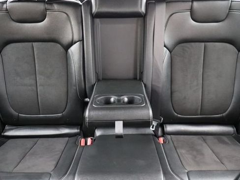 Used 2023 Jeep Grand Cherokee Altitude AWD/4WD image 37