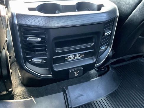 Used 2023 RAM 1500 Laramie AWD/4WD image 11